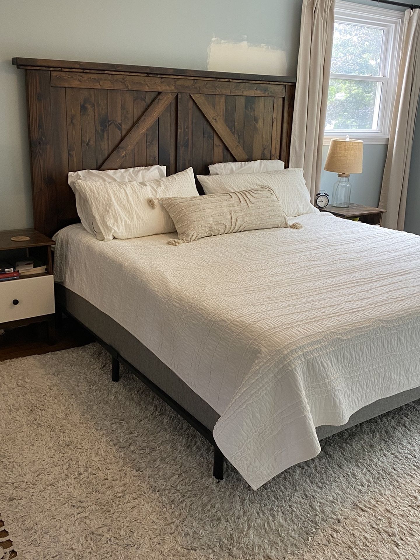Wood King Bedroom Set