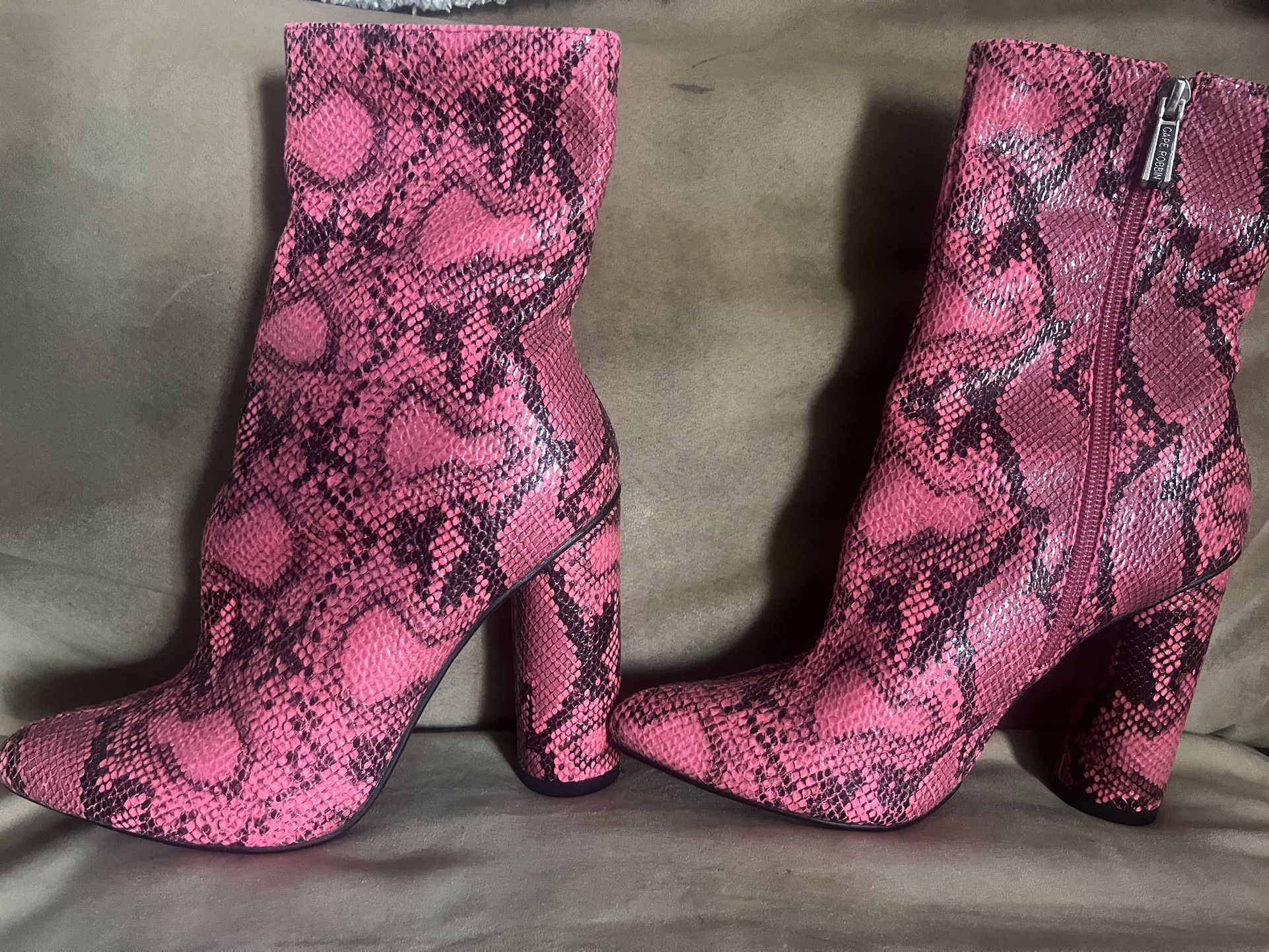 NEW size 7.5 PINK & BLACK SEXY BOOTS MEN LOVE!