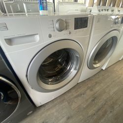 Kenmore Washer Dryer 