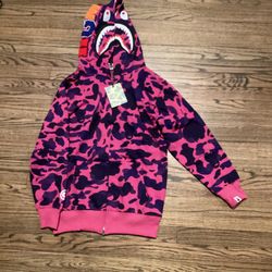 Men’s Medium Purple Zip Up Hoodie