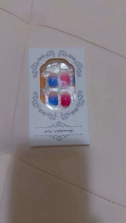 Beautiful Nail Press-On Nails Set
