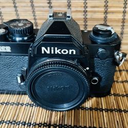 Nikon FM2 Black , Body Only