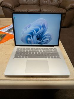 Microsoft Surface Laptop Studio 2