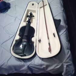 Black Crescent Violin