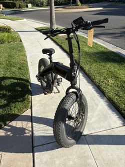 SONDORS EBIKE PARTS - screen, body, brakes, wheels, kickstand