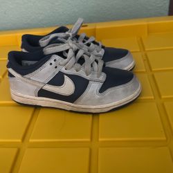 Nikes 
