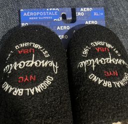 men's Aeropostale slippers
