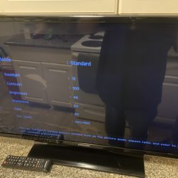 Samsung Non-Smart Tv With Hdm 32in