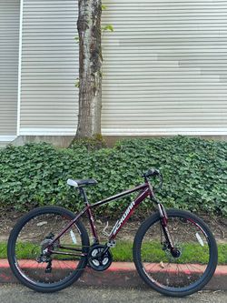Schwinn DSB Hybrid Bike – 700c Wheels – Disc Brake Fitness Bicycle