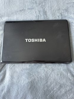 TOSHIBA Santellite (read description)