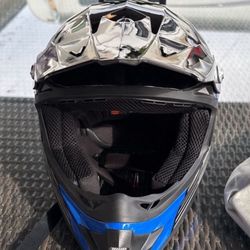 Casco Para Niño Como Nuevo