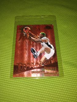 1995 Dennis Rodman Basketball Card - Skybox Dynamic #D10 - in very good condition