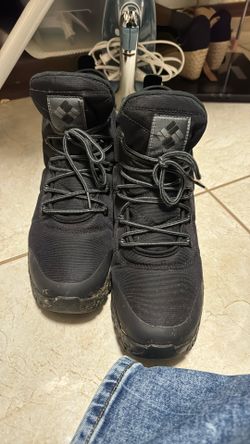 snow boots