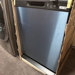 Dishwasher GE Stainless Steel 