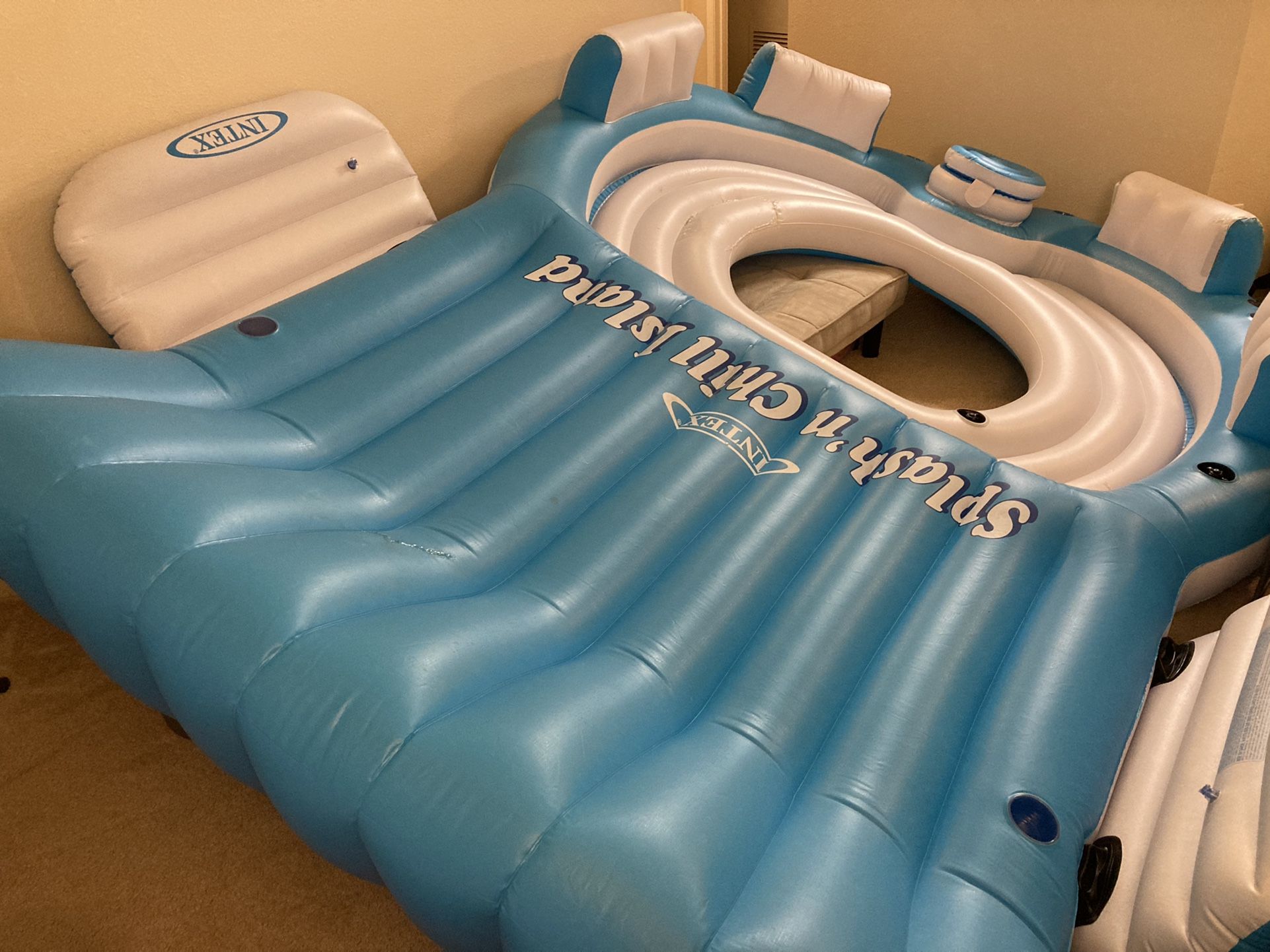 Read Description- Patched- Intex Splash ‘n Chill Island 7-Person ...