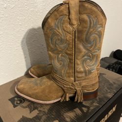 Women’s Laredo Leather Cowgirl Boots Size 11 