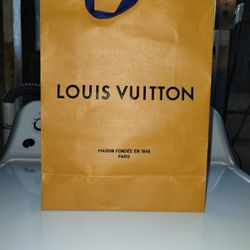 Louis Vuitton (Bag)