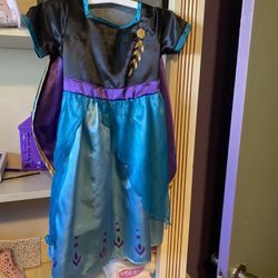 Frozen costume size 3