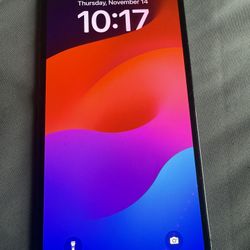 Green iPhone 13 Pro Max  