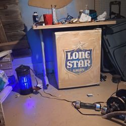 Small Fridge And Table It's A Pais They Go Together 