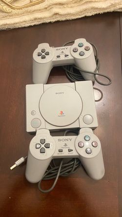 Ps1 mini out of box both controllers included