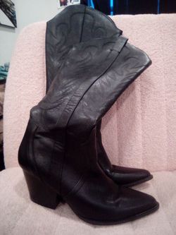 Women's Black Leather Cowboy Boots size 8.5