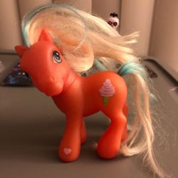 My Little Pony Pink Ice Cream Figurine (2002) Vintage Collectable