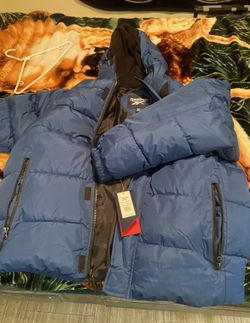 BRAND NEW REEBOK JACKET