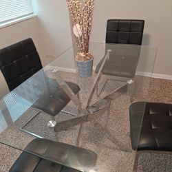 Under One Year Used (JANUARY 2025 PURCHASED)