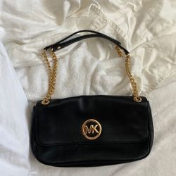 Michael Kors Black Fulton Pebbled Shoulder Bag
