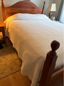 Beautiful Solid Cherry Queen Bed