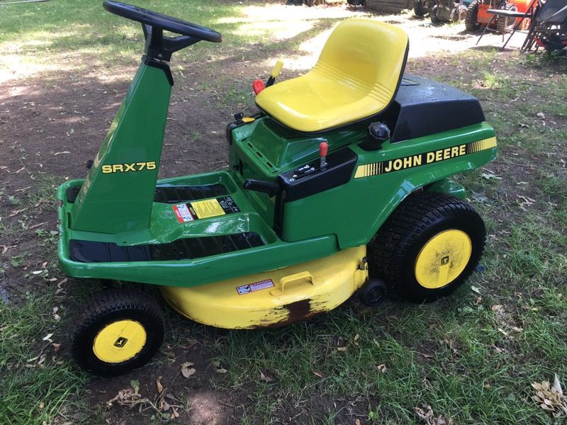 John Deere SRX75 riding lawn mower