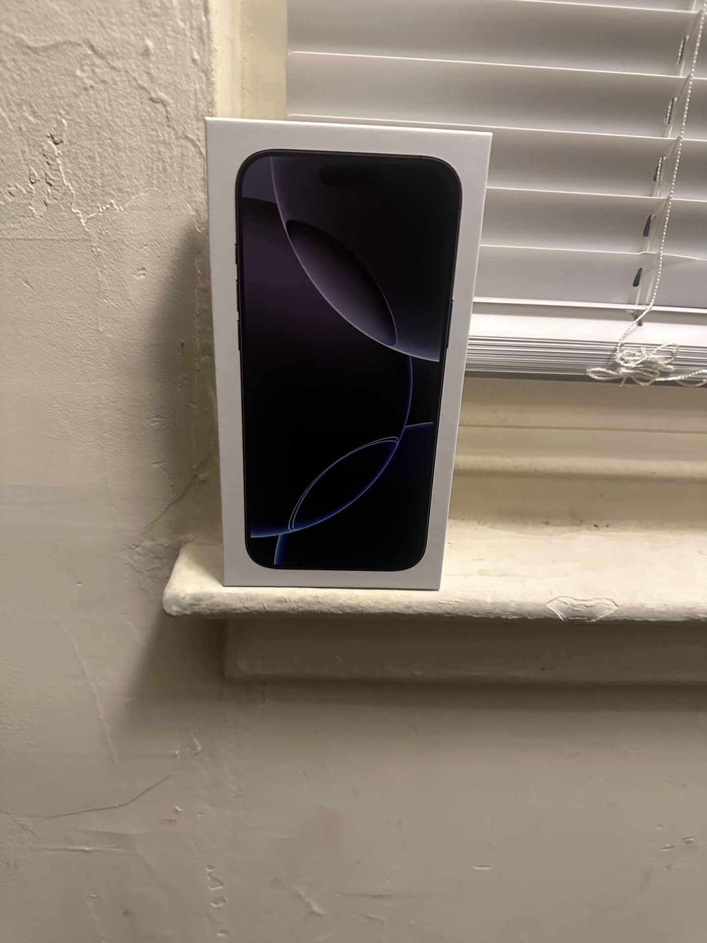 iPhone 16 Pro Max Unlocked 1TB