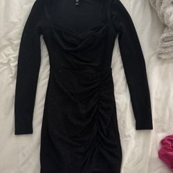 black sparkly dress 