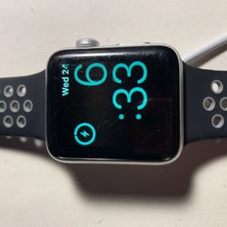 Apple Watch 3 Nike-Gray-42MM -LTE/WIFI- $40