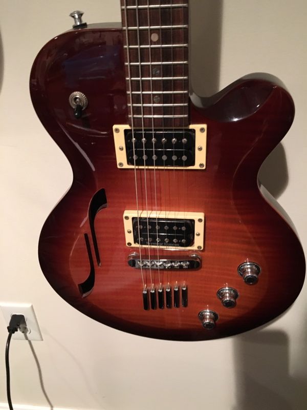 PRICE REDUCED Yamaha AES620hb semi hollowbody guitar