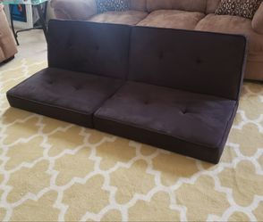 Fold out couch/bed