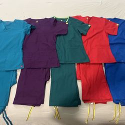 Scrub Uniforms Sets
