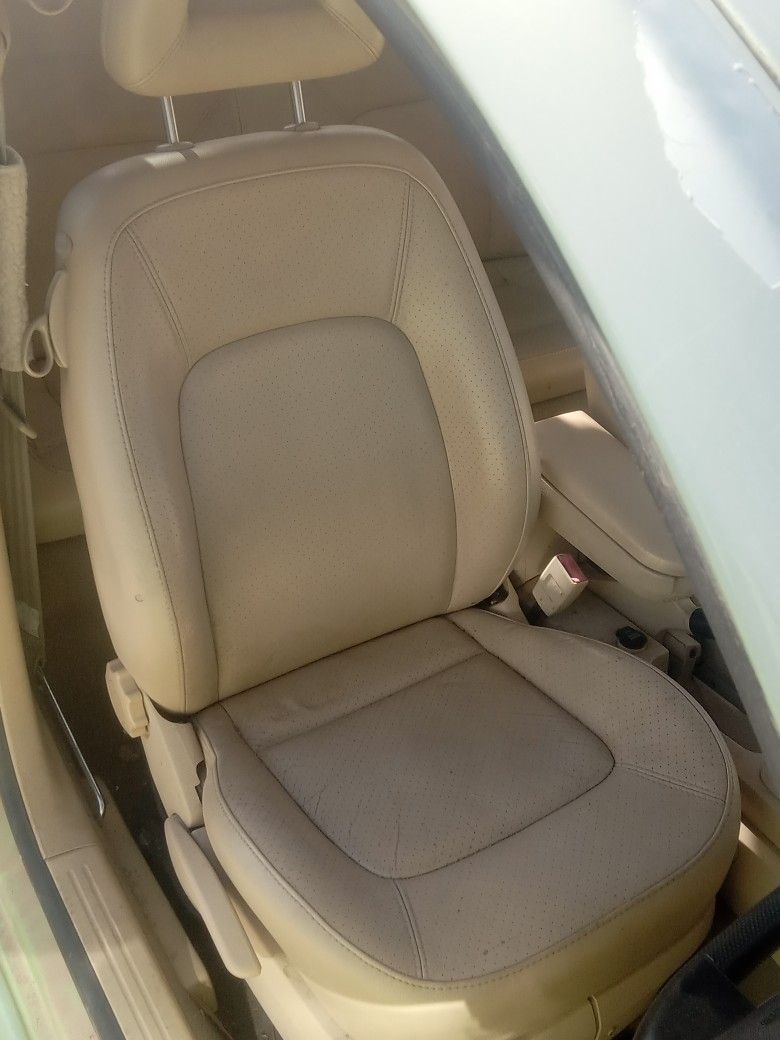 2001 Volkswagen New Beetle