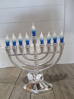 Light Up Menorah 