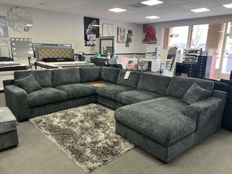 Dark Gray Sofa Sectional w/ Cupholders & Charging Ports