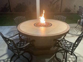 Fire Pit Table & 4 Chairs