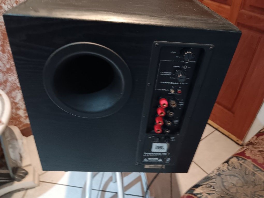 JBL POWER BASS PB12 SUBWOOFER. CROSSOVER FREQUENCY