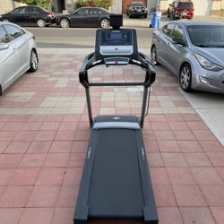 Nordic Track Treadmill 