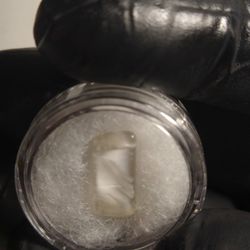 Unique White Flash Moonstone With Cool Pattern in Display 