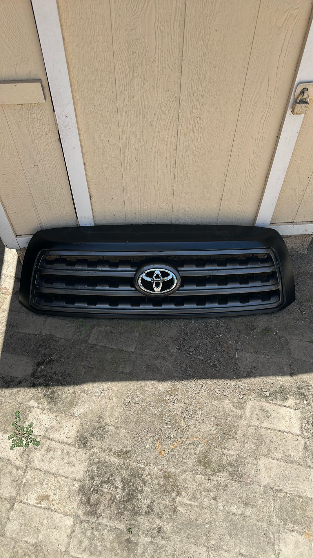 Toyota Front Grille