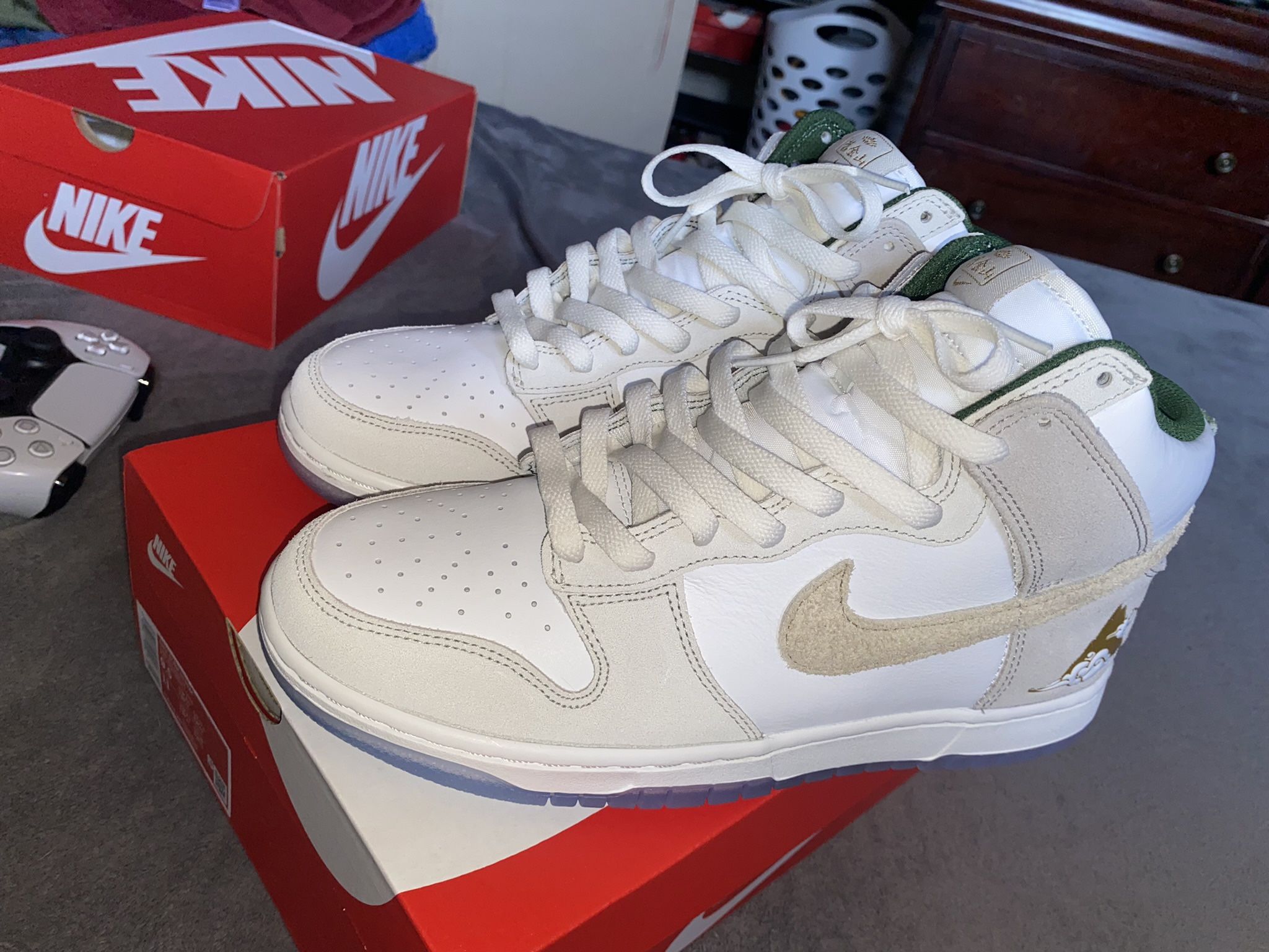 Nike Dunk Gold Mountain High Premium