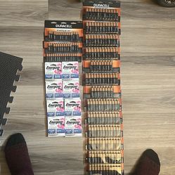 AAA &AA 8 Energizer Ultimate Lithium Batteries & 12 Packs Of AA Duracell Power Boost &3 Packs Of Duracell Power Boost
