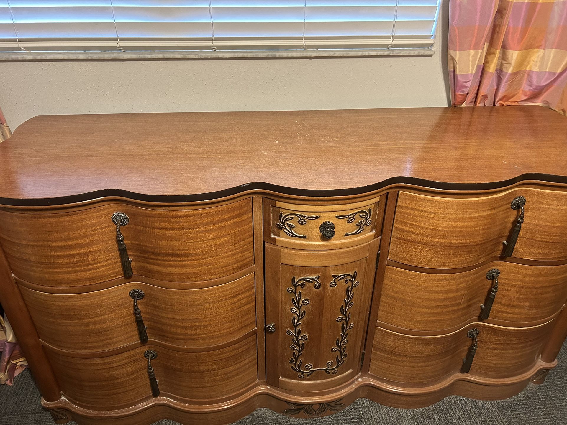 Wood Dresser