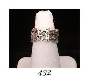 Size 7 Solid Sterling Silver Handrafted Loving Family Ring